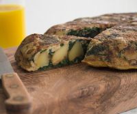 Spanish spinach omelette